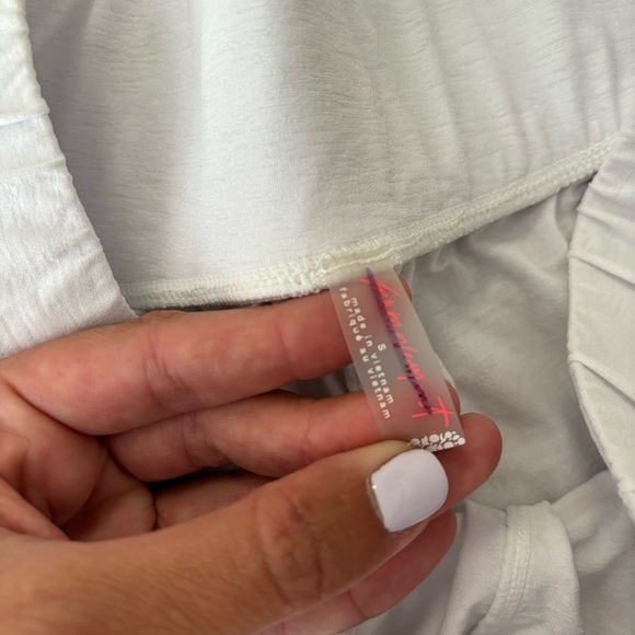 Free People | Size S | White Shorts - Picture 3 of 4